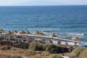 Paradeisos-beach-Santorini-Greece-1